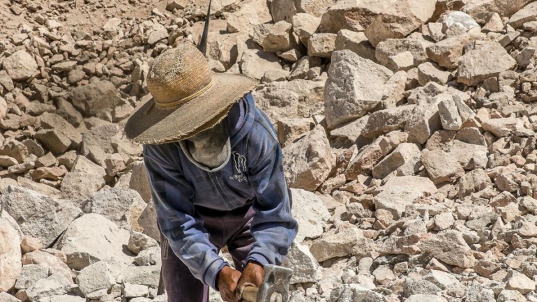 Lavoro, caldo anomalo o estremo e condizioni di esposizione prolungata al sole